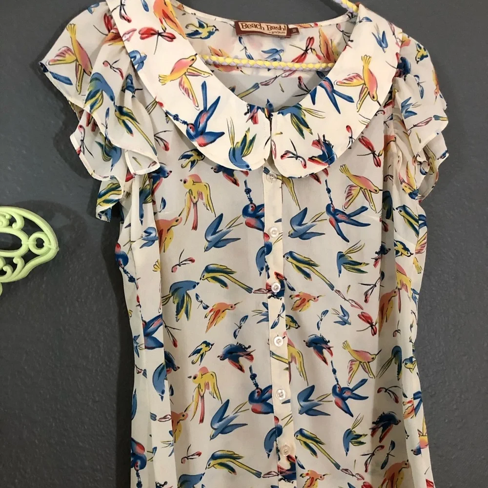 Beach Bash by Art/Tatyana Bird Button Down Top - Picture 2 of 8